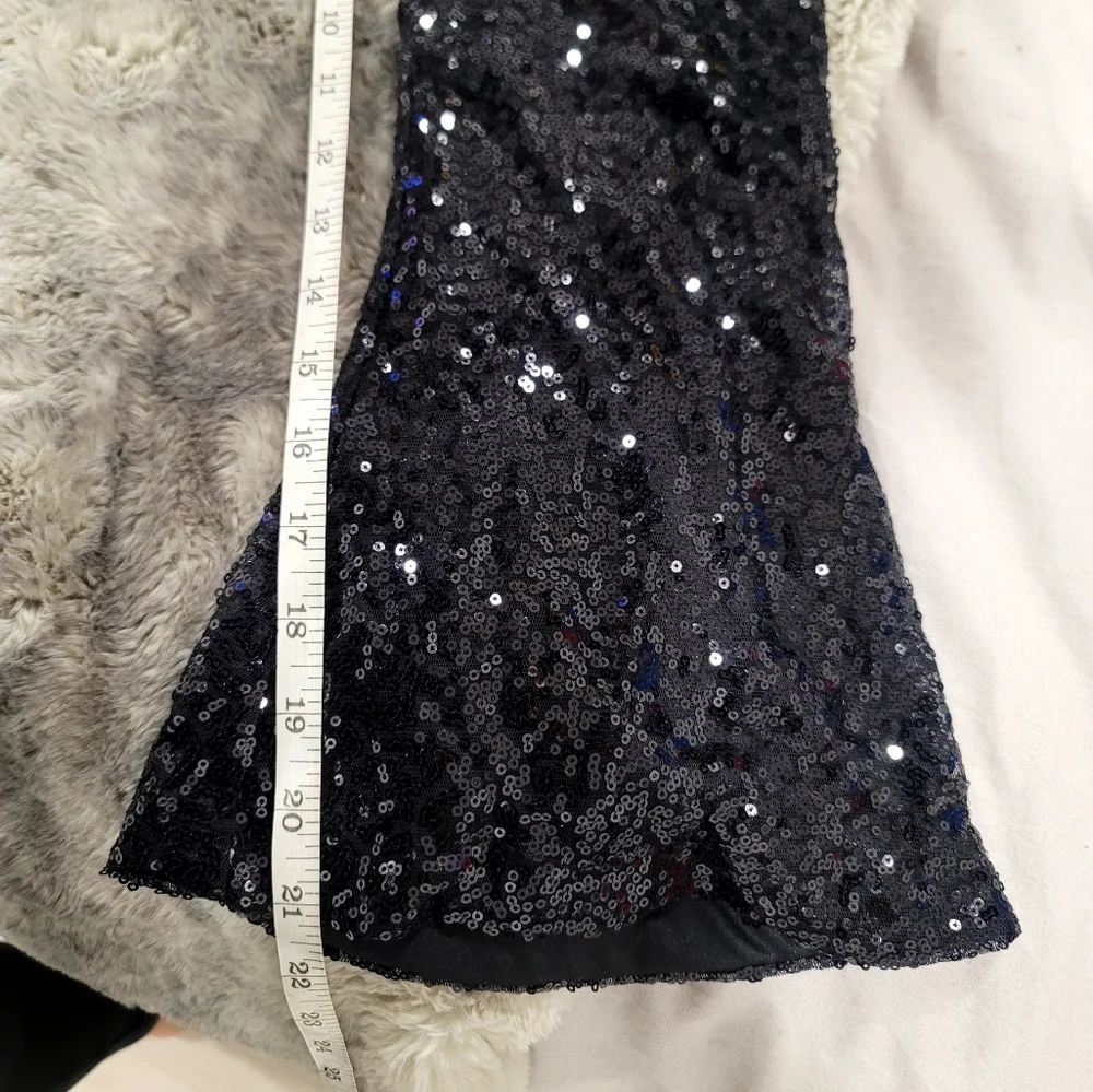 NEW HYDE and EEK Kids Glam Pop Star Sequin Bellbottom Jumpsuit ,Mic & Belt M